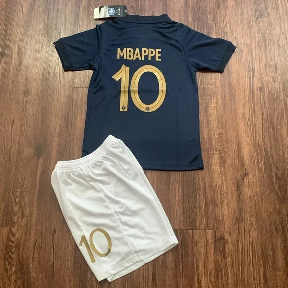 Mbappe France 2022 Soccer Jersey & Short Set Size Small (22) New - Picture 2 of 7